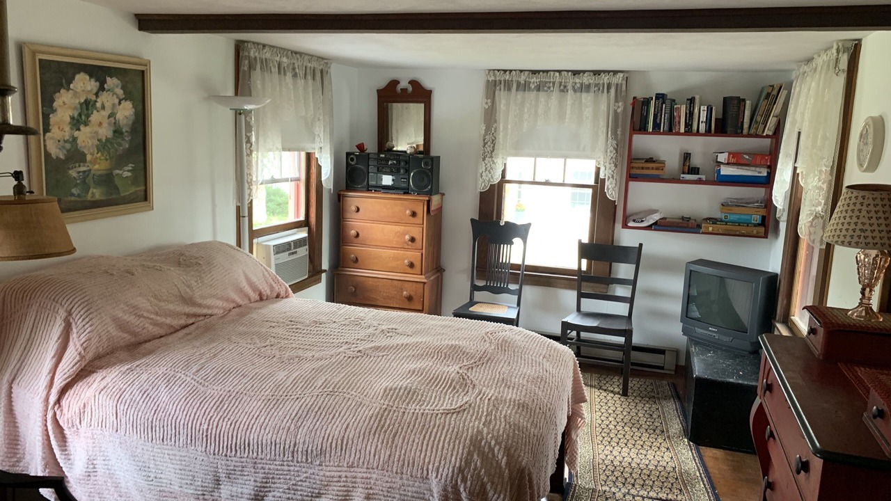 Photo of Bedroom in Madison