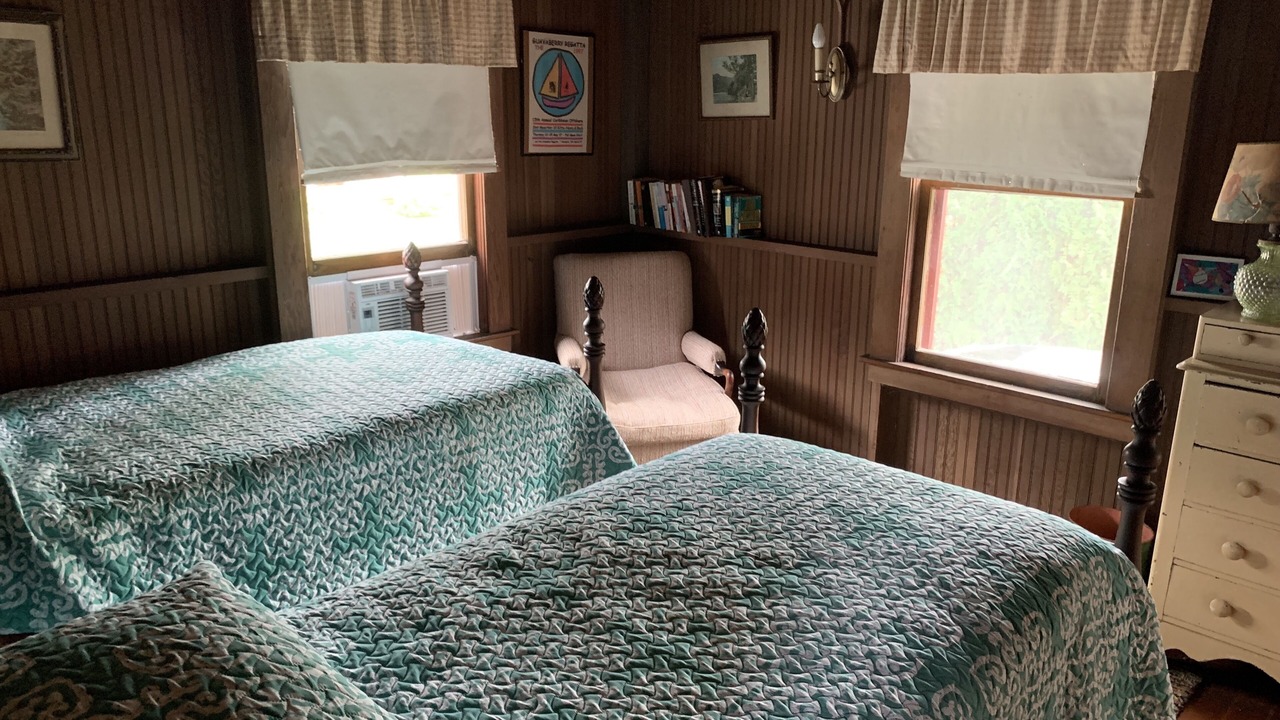 Photo of Bedroom in Madison