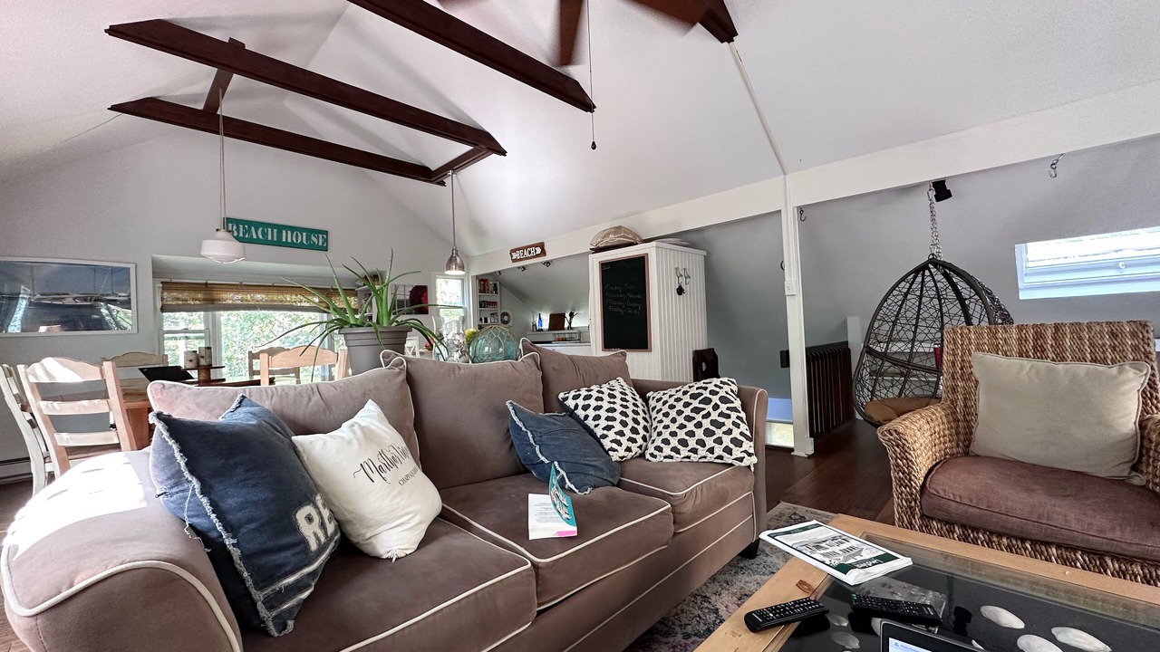 Photo of Livingroom in Edgartown