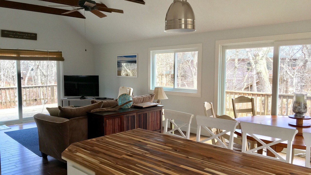 Photo of Livingroom in Edgartown
