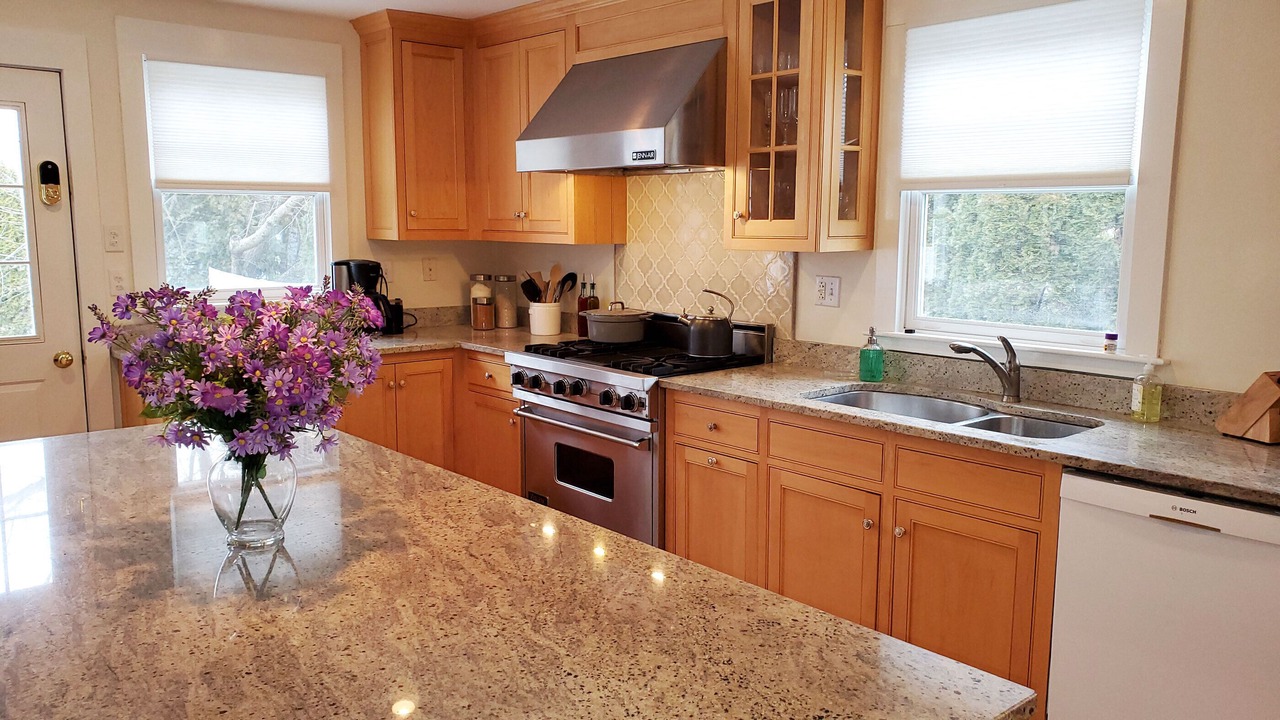 Photo of Kitchen in Madison Center