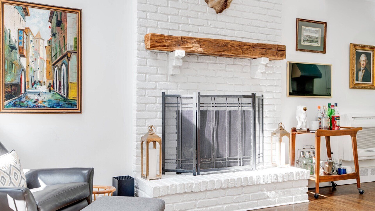 Photo of Livingroom in Springs