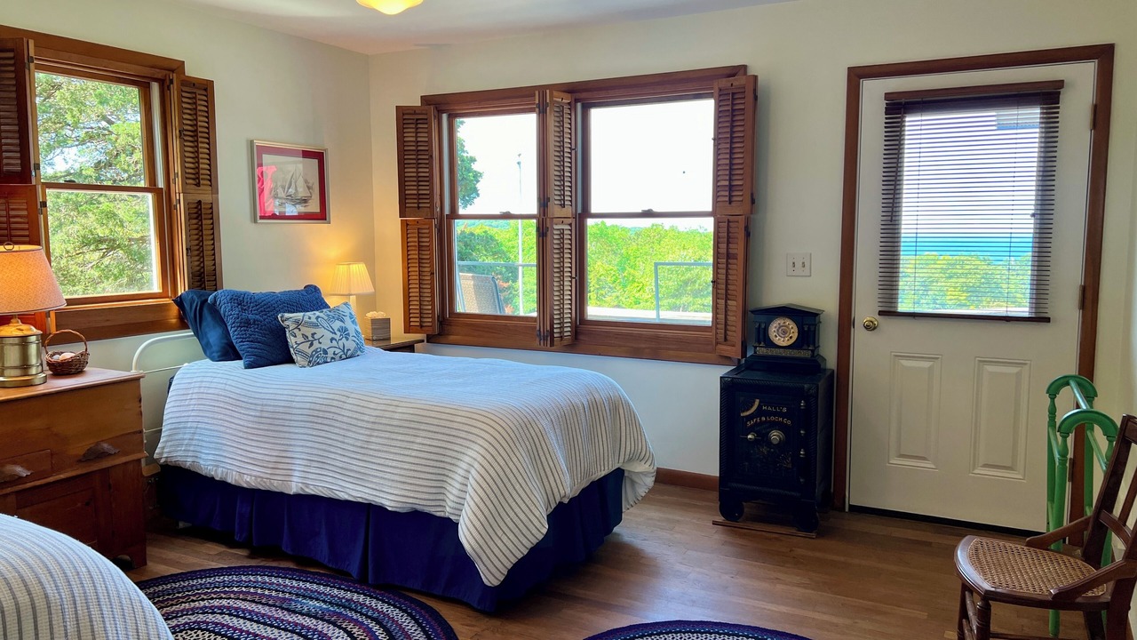 Photo of Bedroom in West Tisbury
