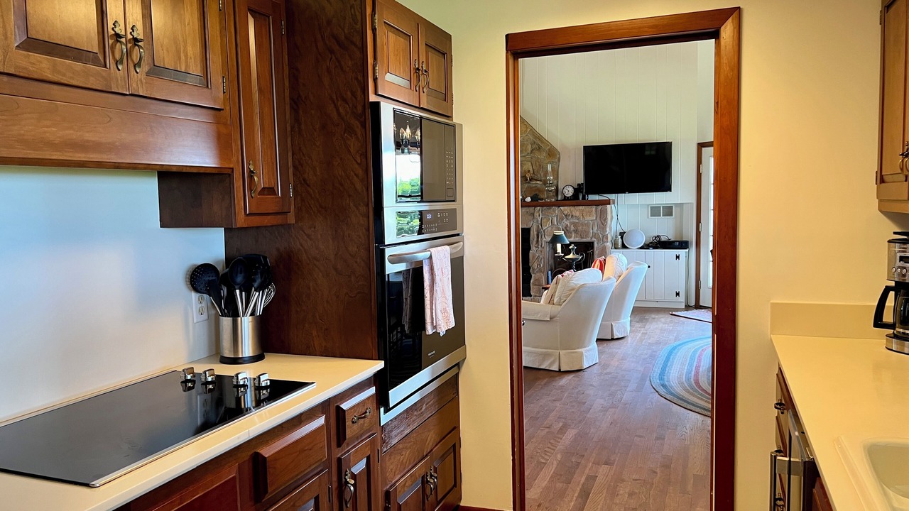 Photo of Kitchen in West Tisbury