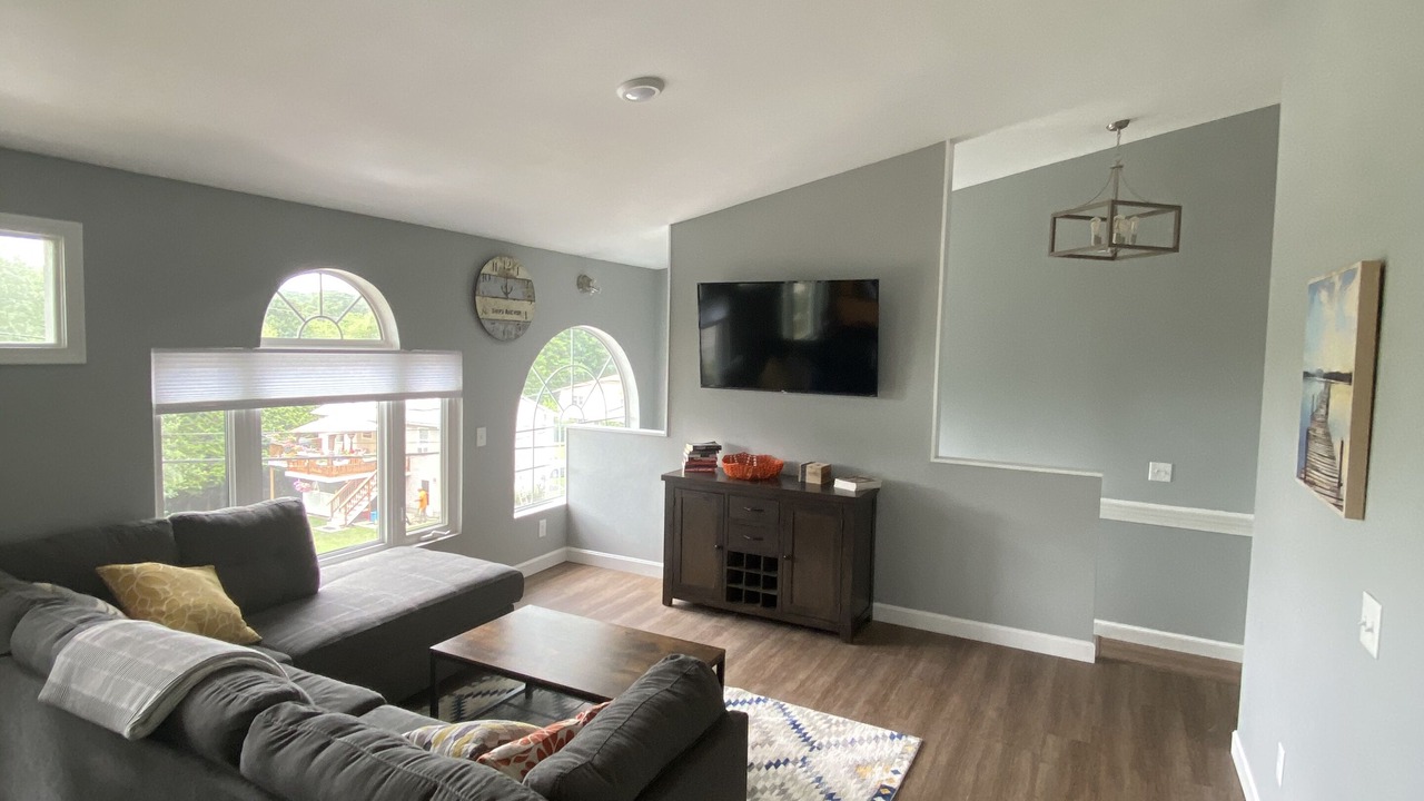 Photo of Livingroom in Narragansett