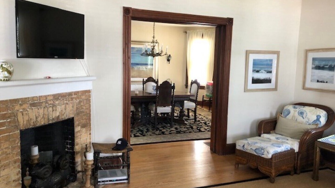 Photo of Livingroom in Avon