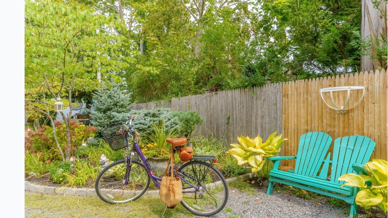 Photo of Outdoor in Bellevue Avenue Historic District