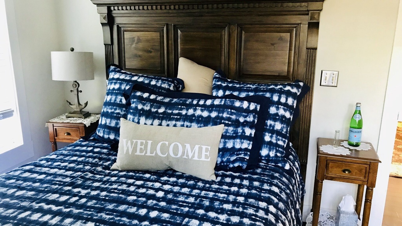 Photo of Bedroom in Bellevue Avenue Historic District