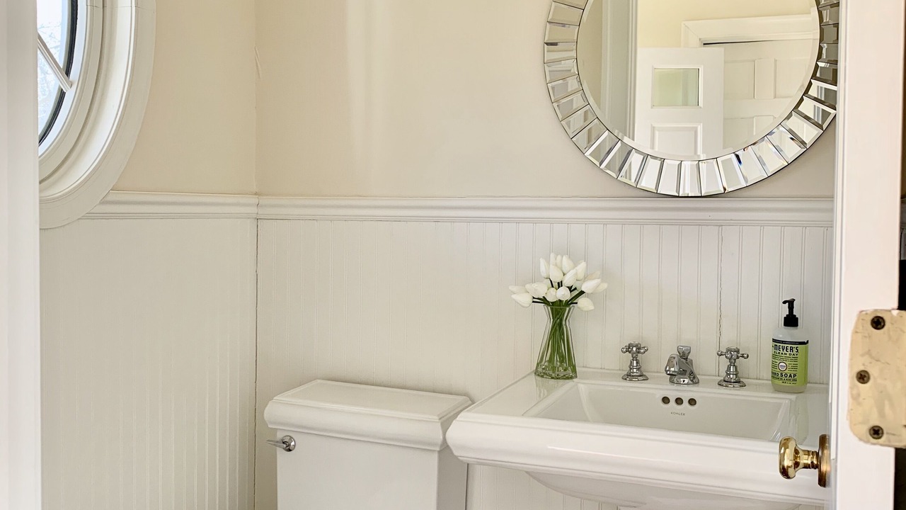 Photo of Bathroom in Village of Southampton
