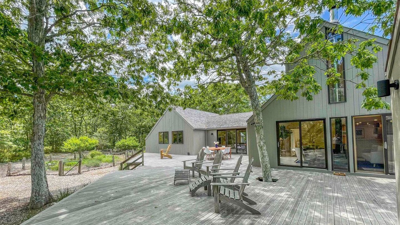 Photo of Patio Balcony in Edgartown