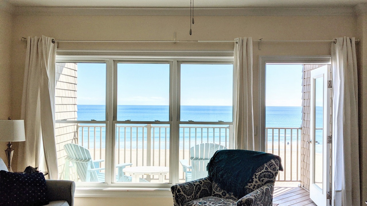 Photo of Livingroom in Hampton