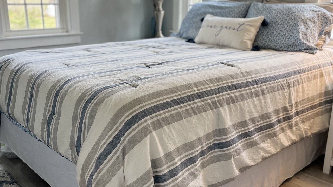 Photo of Bedroom in West Yarmouth