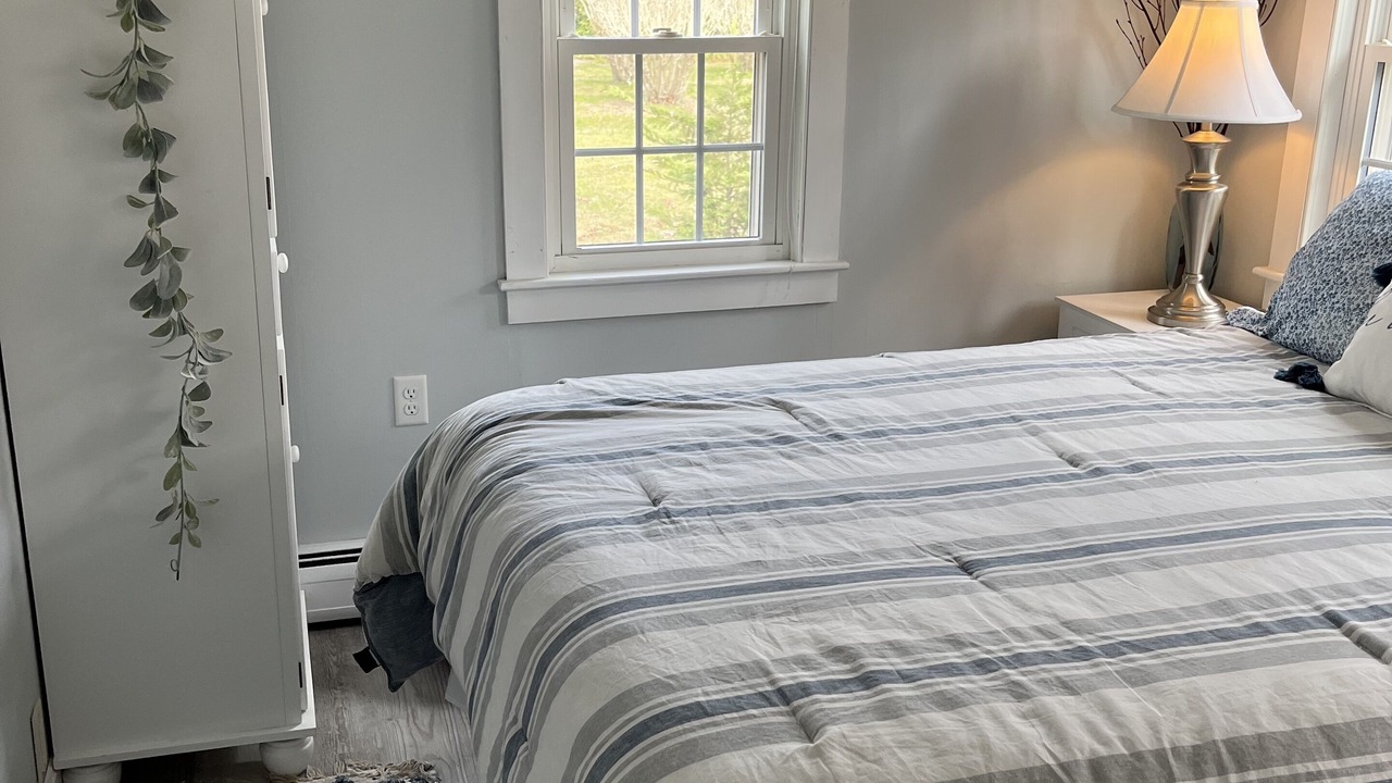 Photo of Bedroom in West Yarmouth