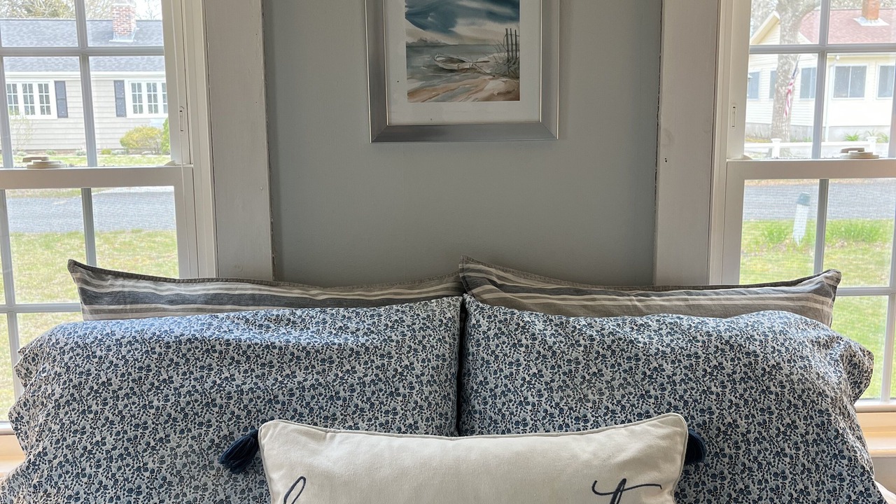 Photo of Bedroom in West Yarmouth