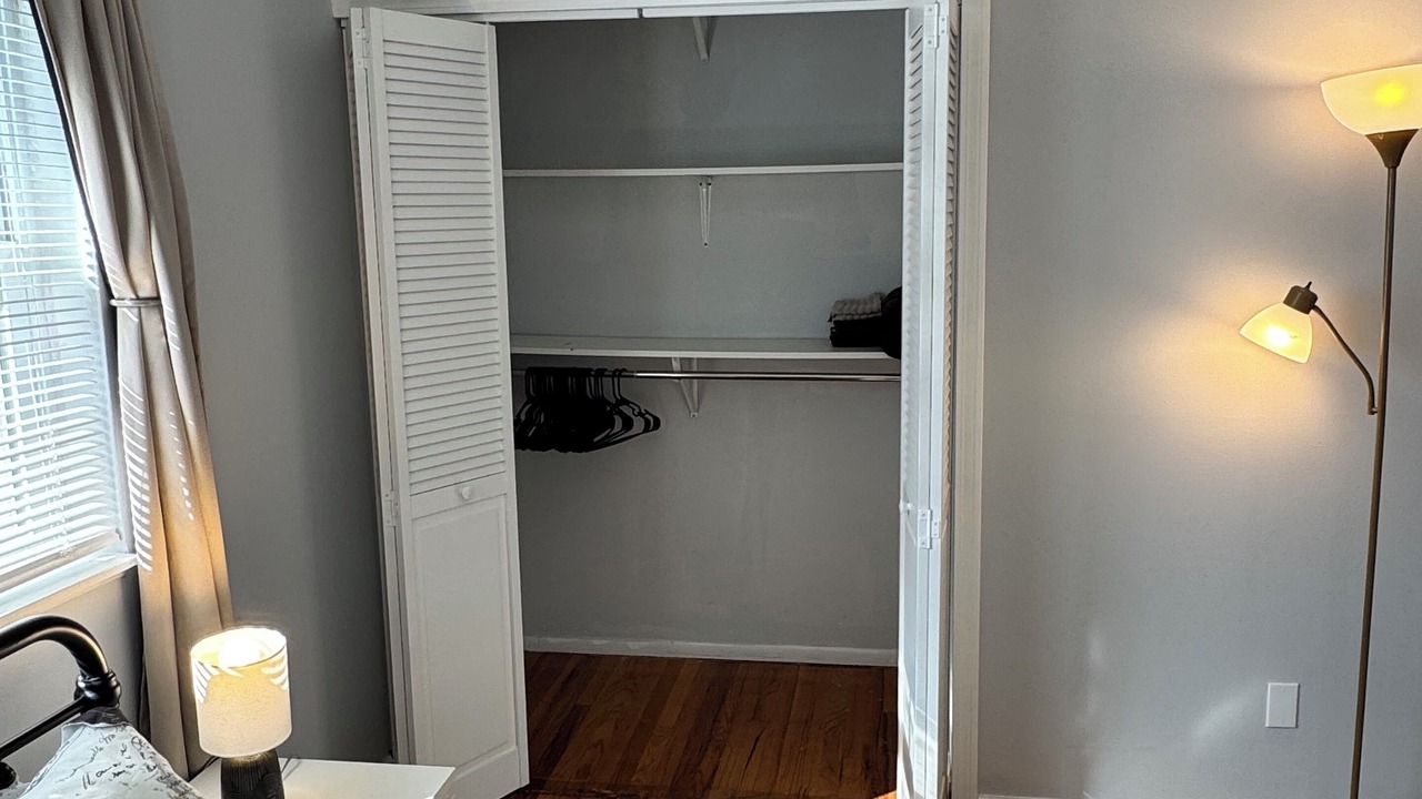 Photo of Bedroom in East Shore