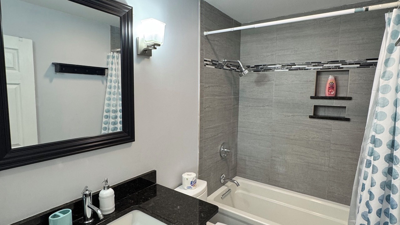 Photo of Bathroom in East Shore