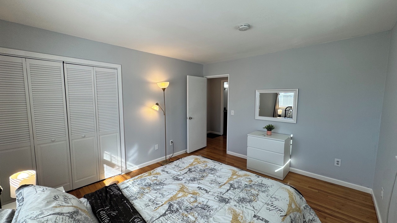 Photo of Bedroom in East Shore