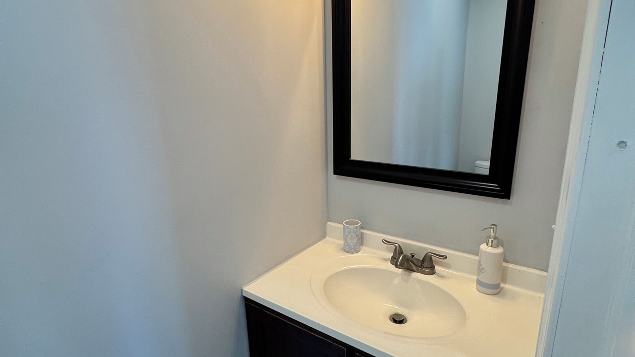 Photo of Bathroom in East Shore