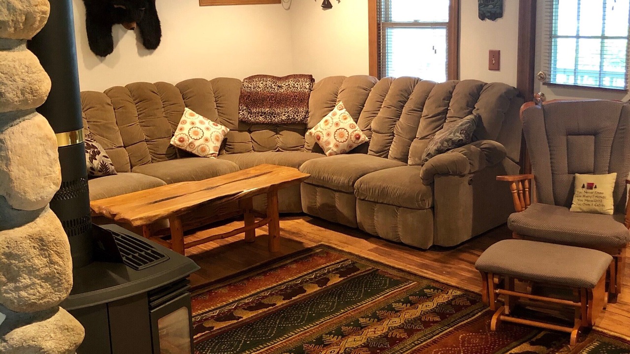 Photo of Livingroom in Bolton Landing