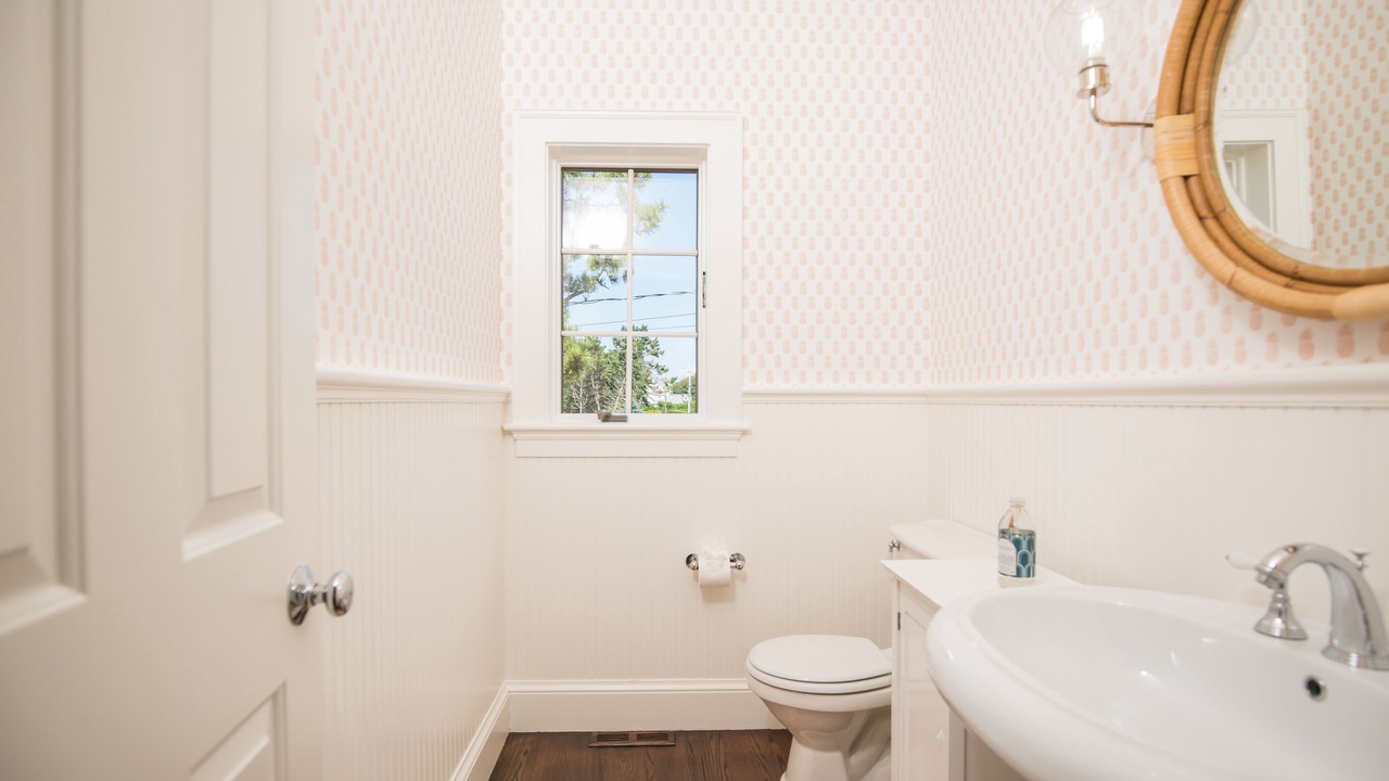 Photo of Bathroom in Easton's Point