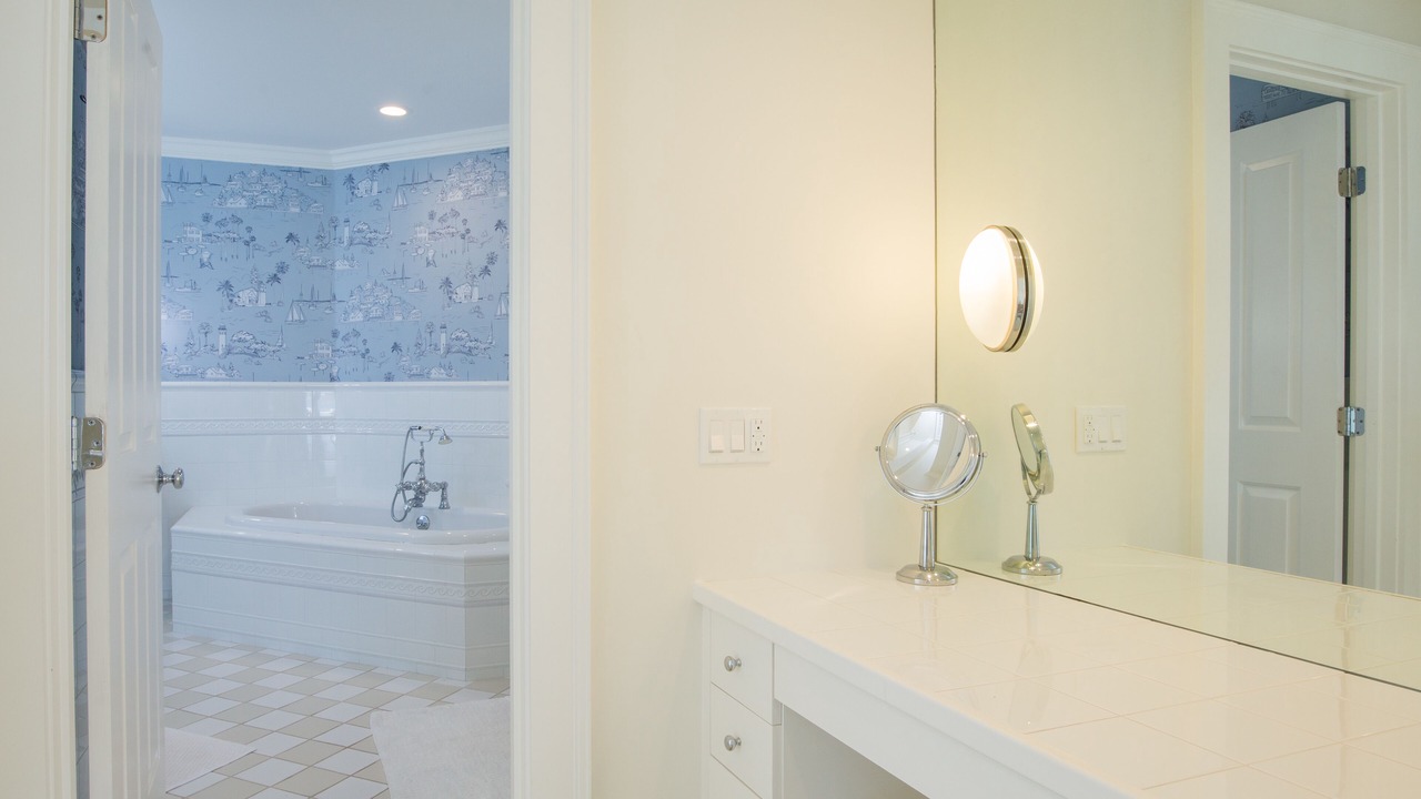 Photo of Bathroom in Easton's Point