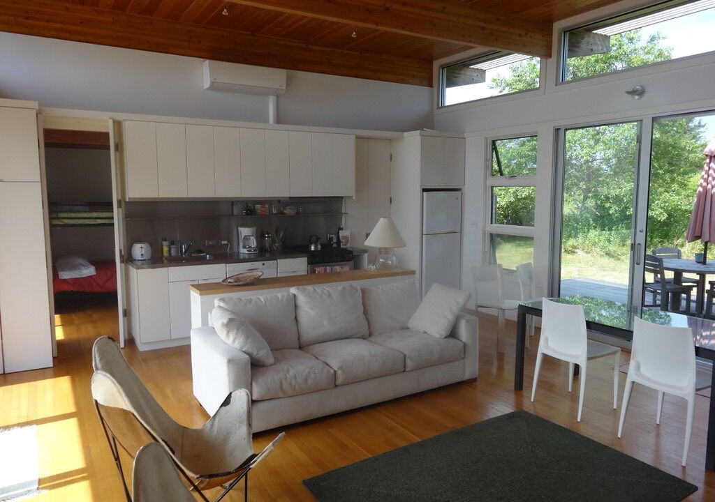 Photo of Livingroom in Chilmark