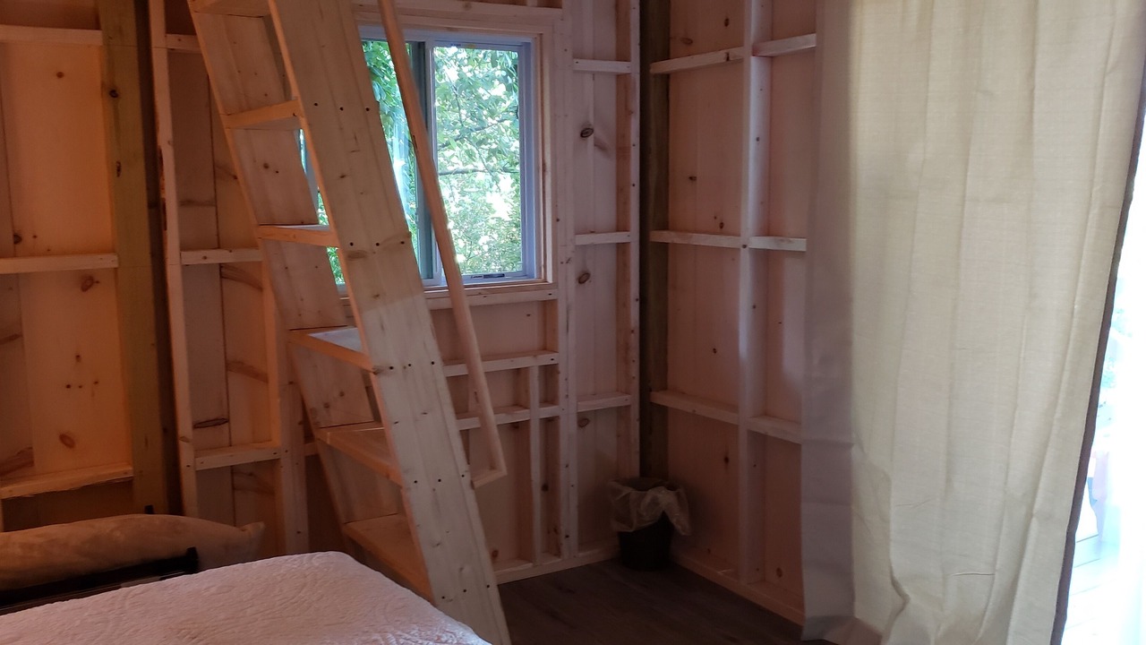 Photo of Bedroom in Jeffersonville