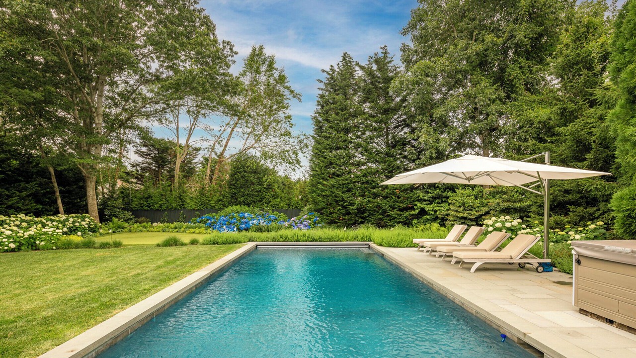 Photo of Outdoor in East Hampton North