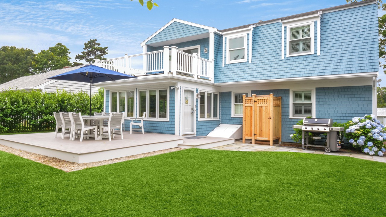 Photo of Outdoor in Popponesset