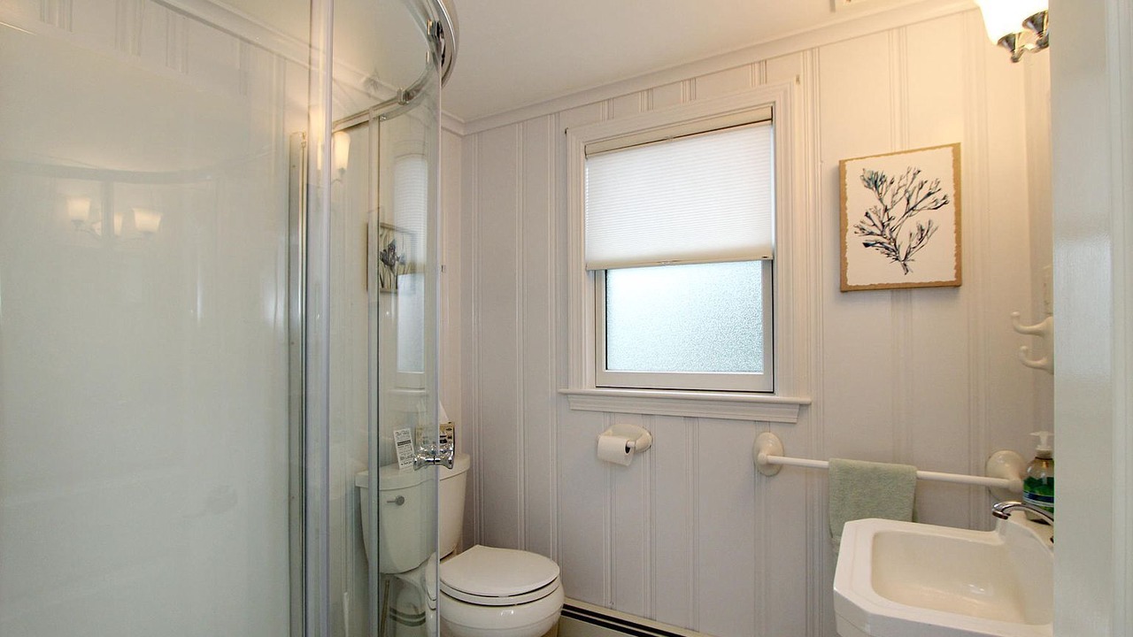 Photo of Bathroom in Popponesset