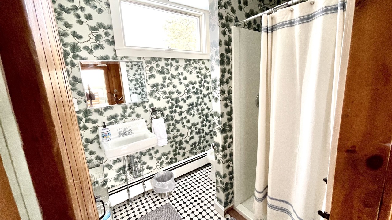 Photo of Bathroom in North Conway