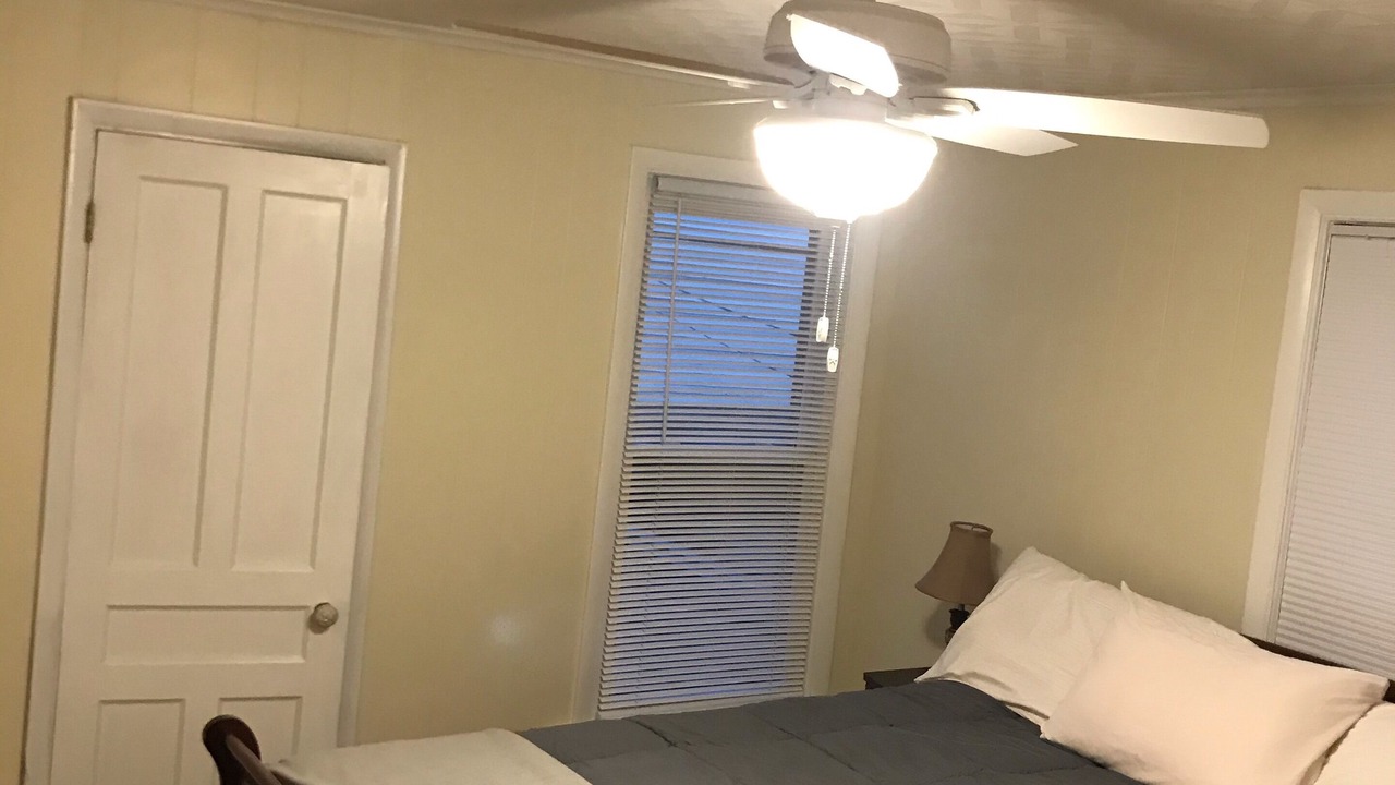 Photo of Bedroom in Oswego