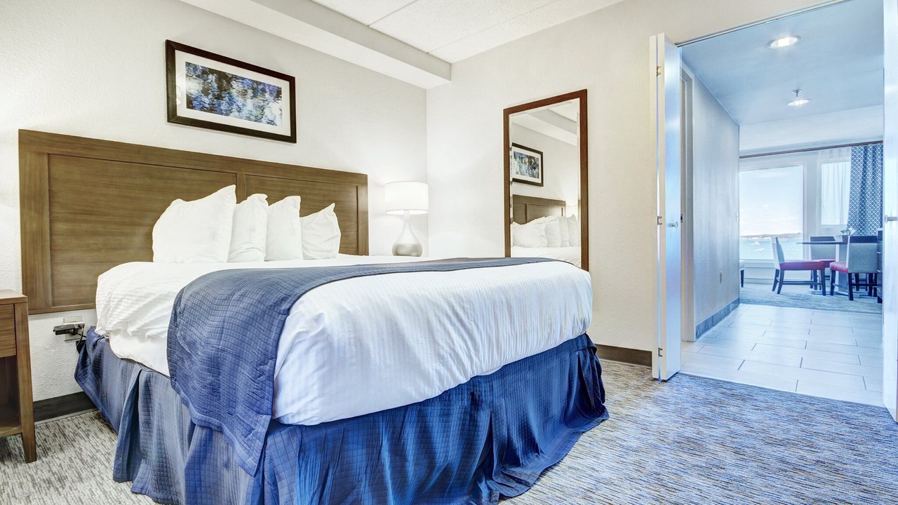 Photo of Bedroom in Yachting Village