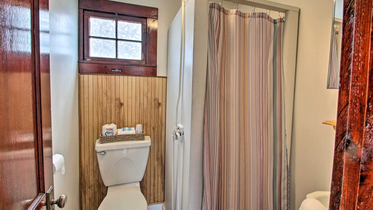 Photo of Bathroom in Laconia