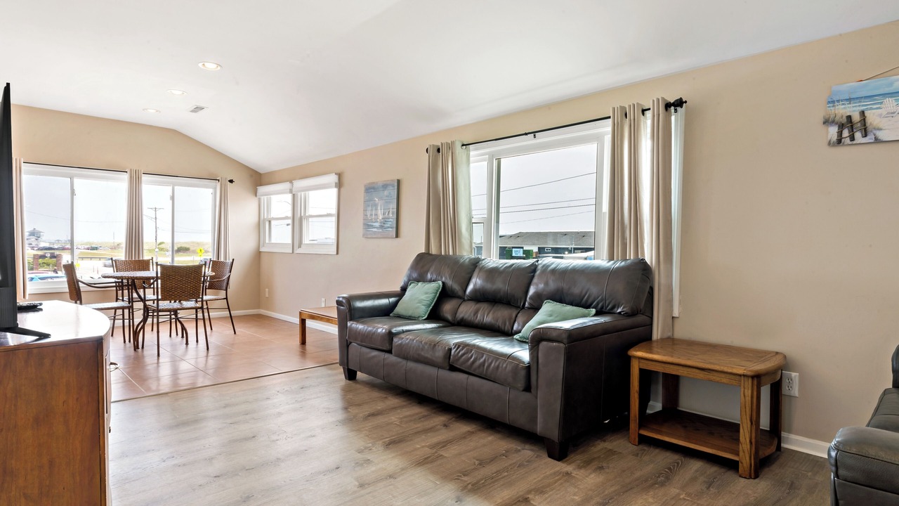 Photo of Livingroom in Misquamicut