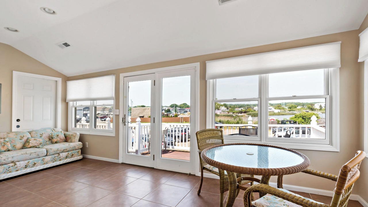 Photo of Livingroom in Misquamicut