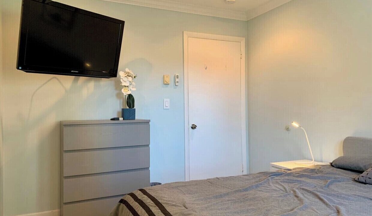 Photo of Bedroom in Downtown