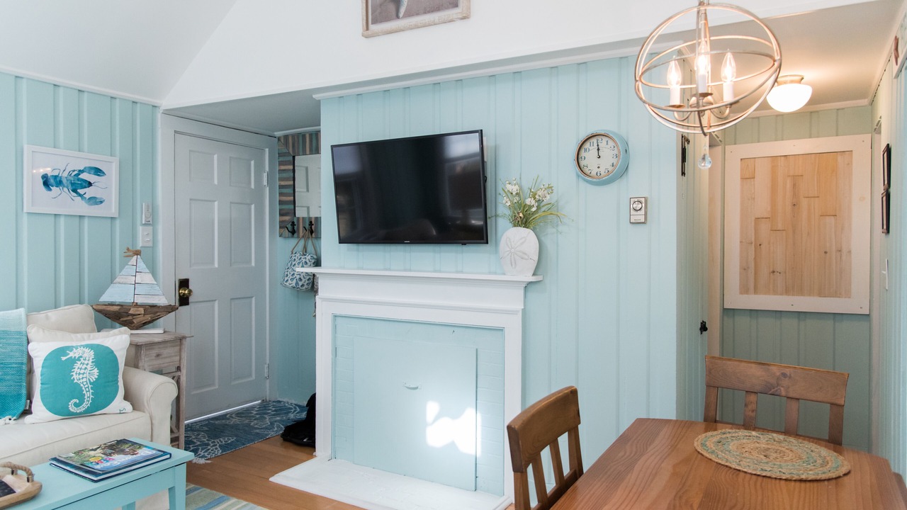 Photo of Livingroom in Pine Point