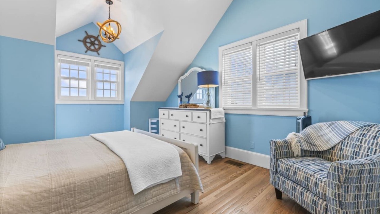 Photo of Bedroom in York Beach