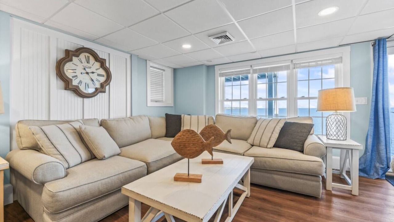 Photo of Livingroom in York Beach