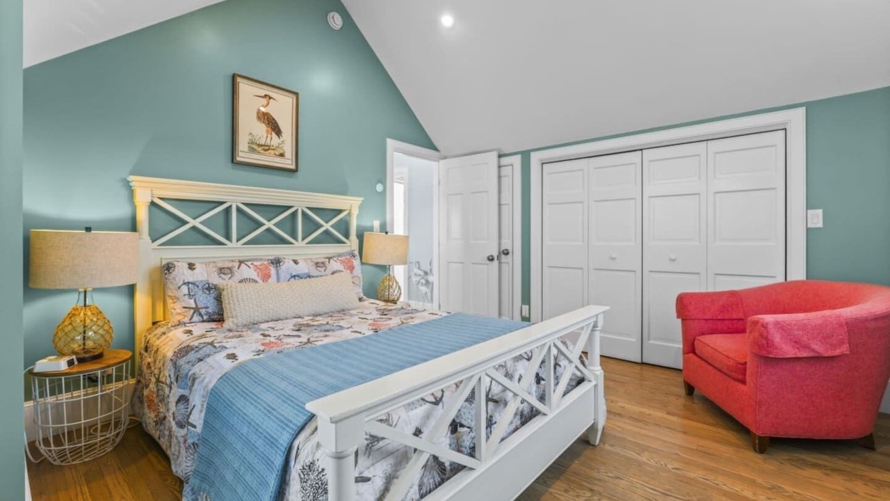 Photo of Bedroom in York Beach