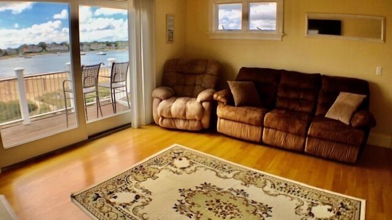 Photo of Livingroom in Hyannis