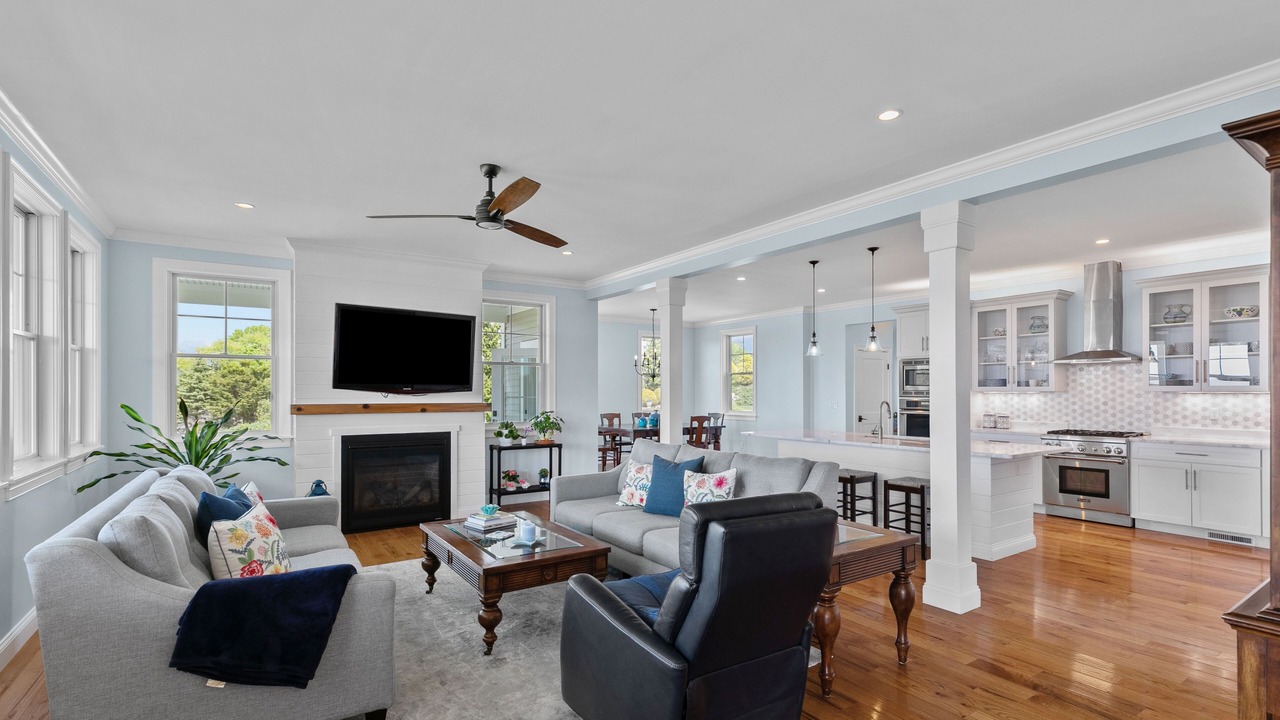 Photo of Livingroom in Tiverton