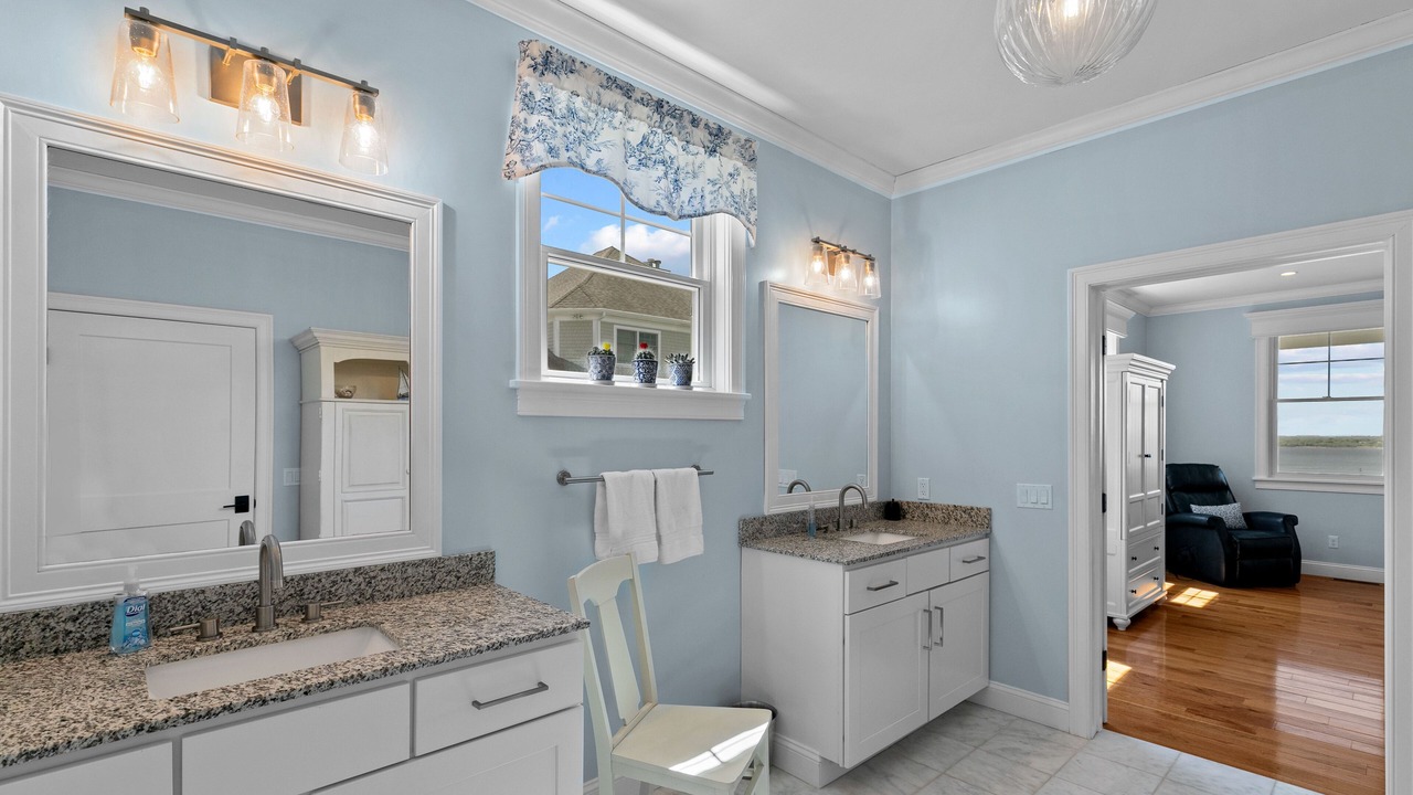 Photo of Bathroom in Tiverton