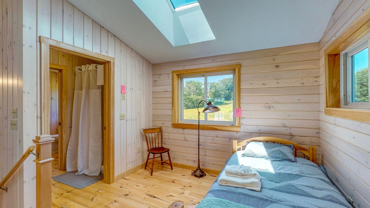 Photo of Bedroom in Bowdoinham