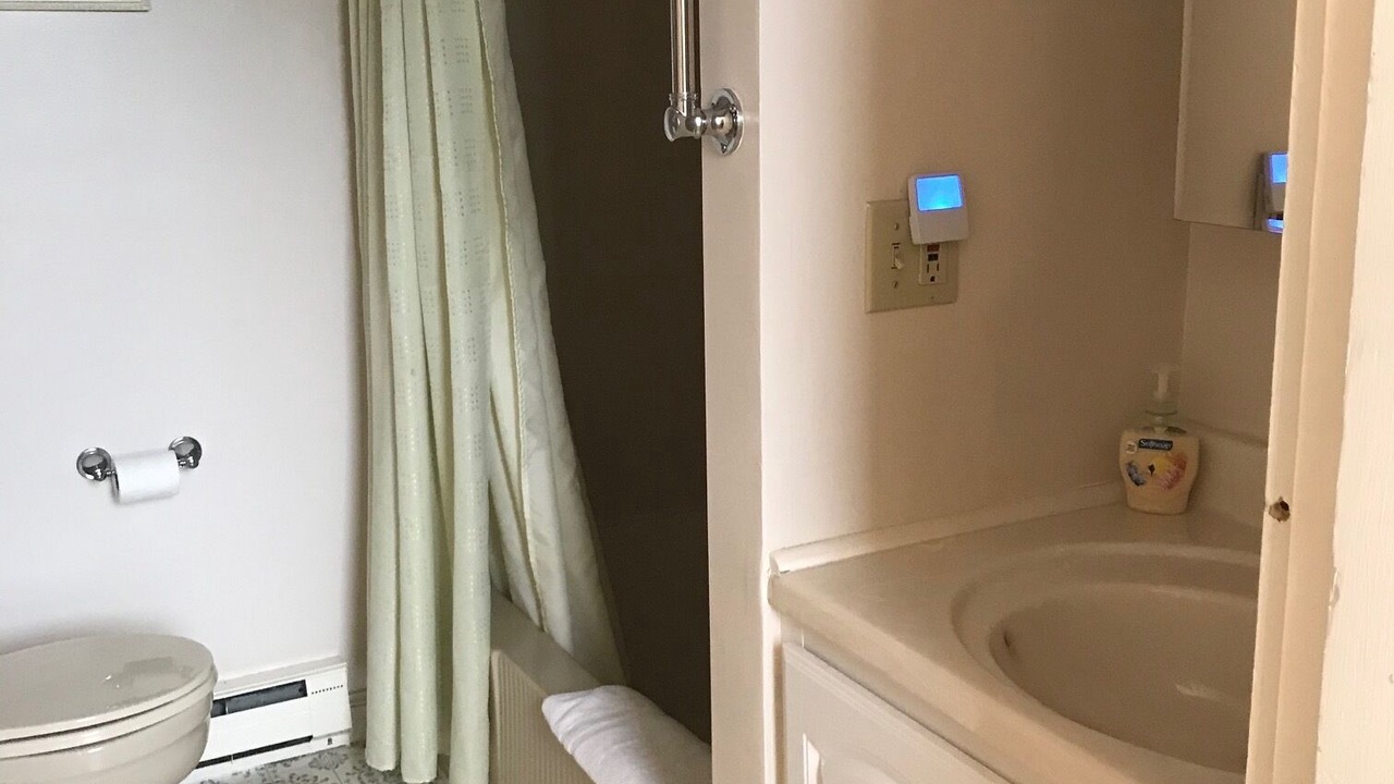 Photo of Bathroom in Ogunquit
