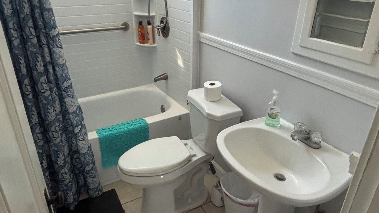 Photo of Bathroom in Charlestown