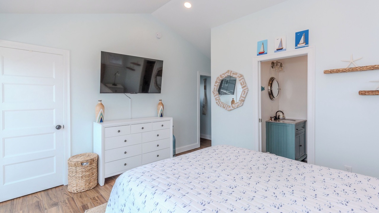 Photo of Bedroom in Breakwater Village
