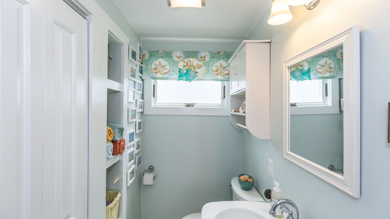 Photo of Bathroom in Breakwater Village