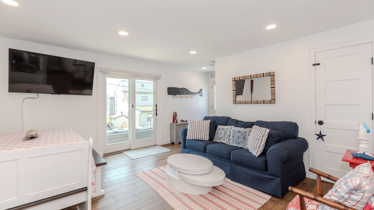 Photo of Livingroom in Breakwater Village